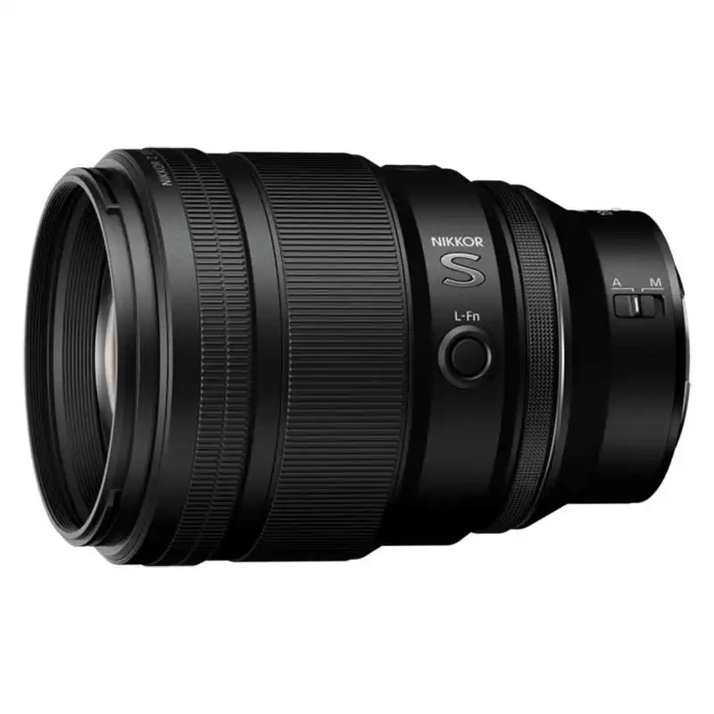 NIKKOR Z 135mm f/1.8 S Plena